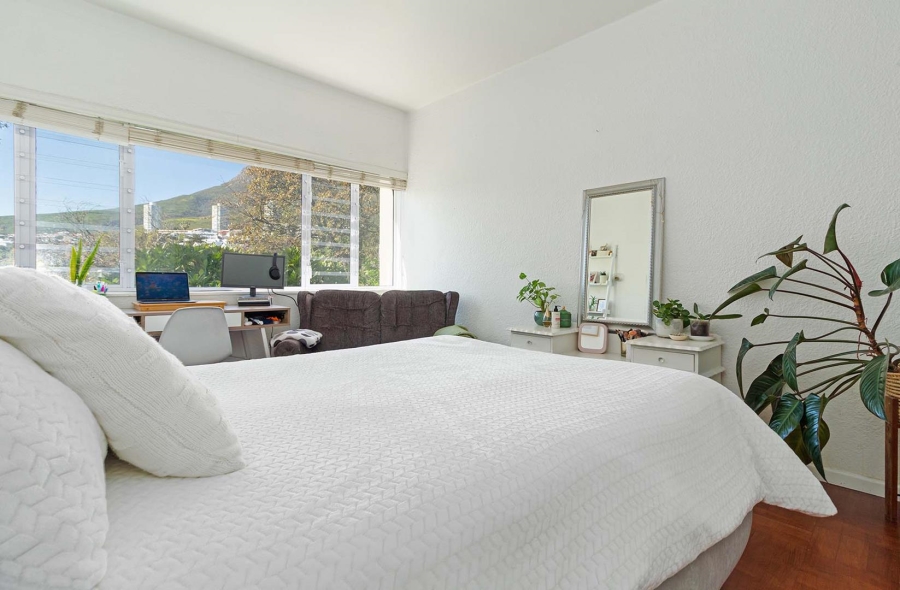 3 Bedroom Property for Sale in Oranjezicht Western Cape